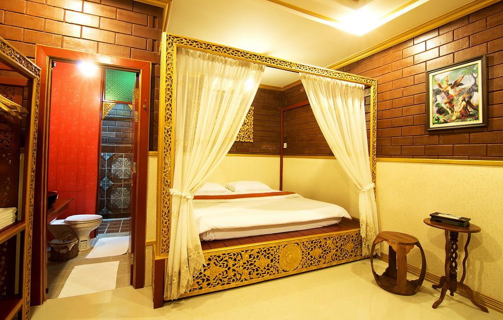 Irawadee Resort Mae Sot Extérieur photo