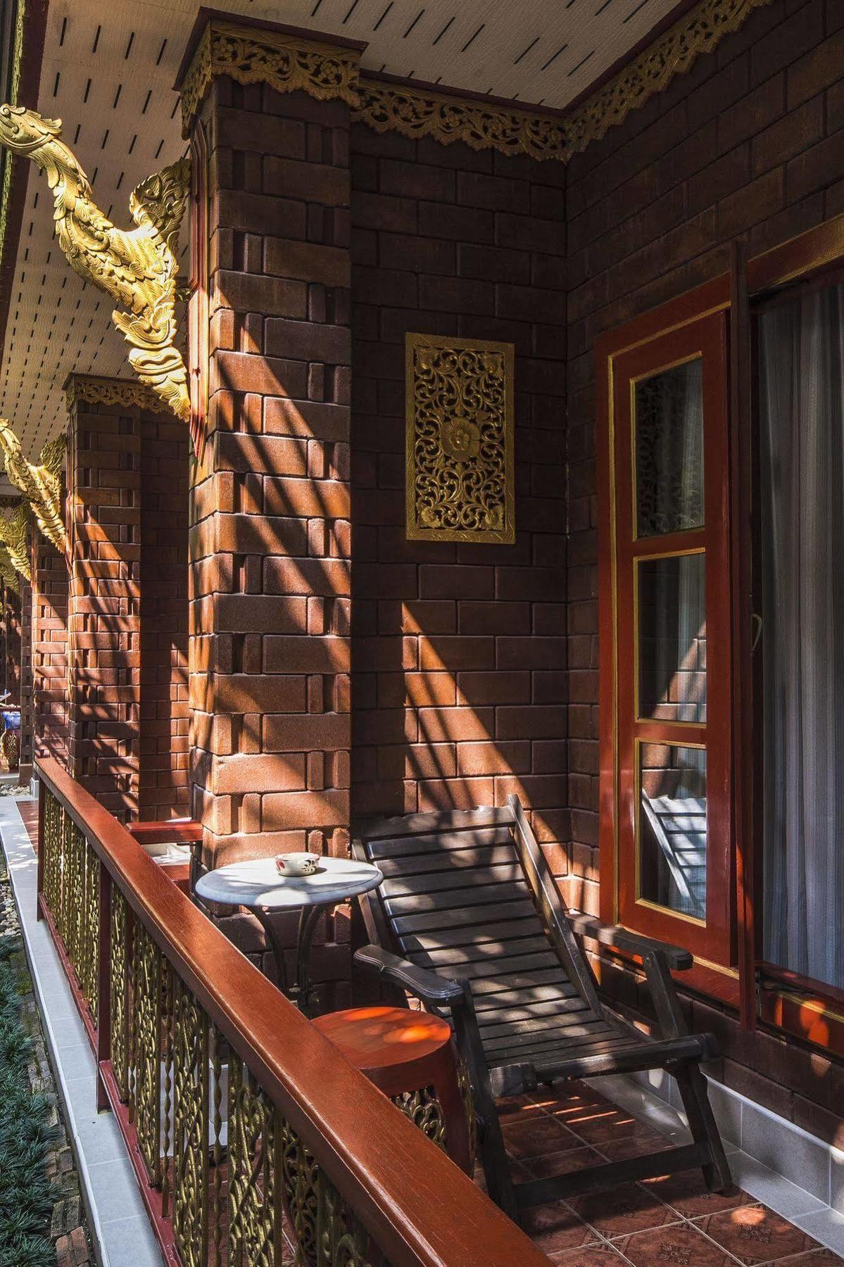 Irawadee Resort Mae Sot Extérieur photo